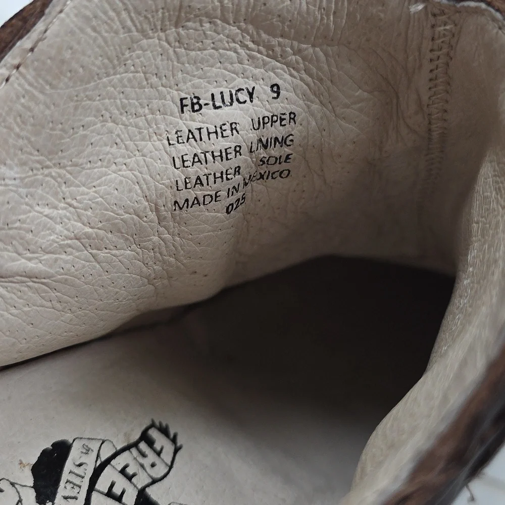 New without box Freebird Sally Boots Brown Fringe Ankle Booties Distressed sz 9 - Picture 4 of 7